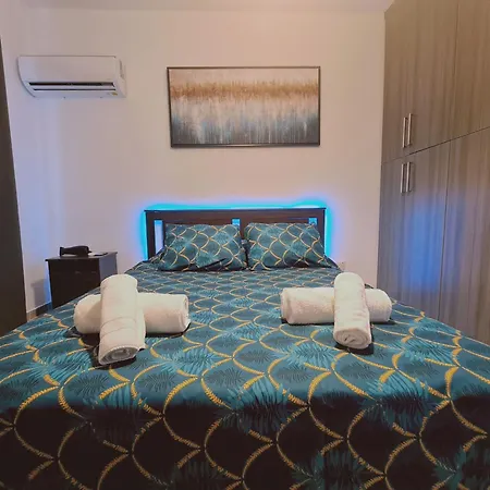 Kallipoleos Apartament *
